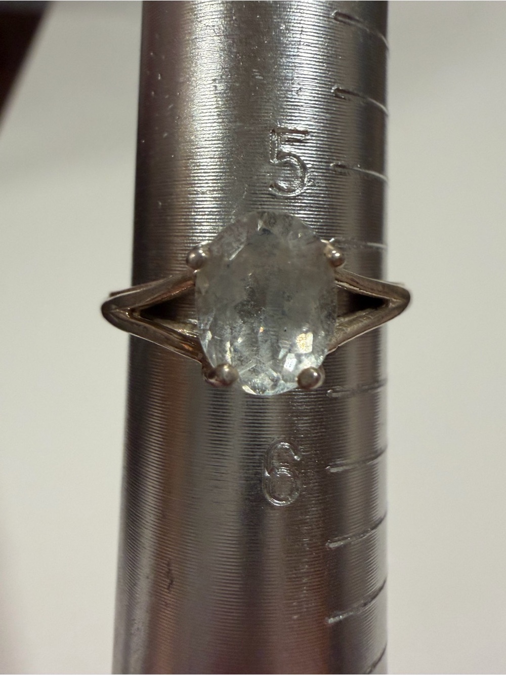 Sterling Silver Aquamarine Oval Ring in Pale Blue Size 5.5